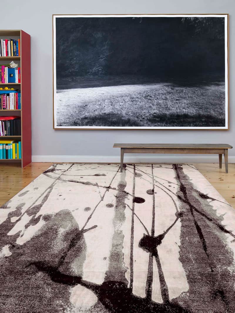 Black & White Luxury Handwoven Rug | Size: 122 x 183 cm