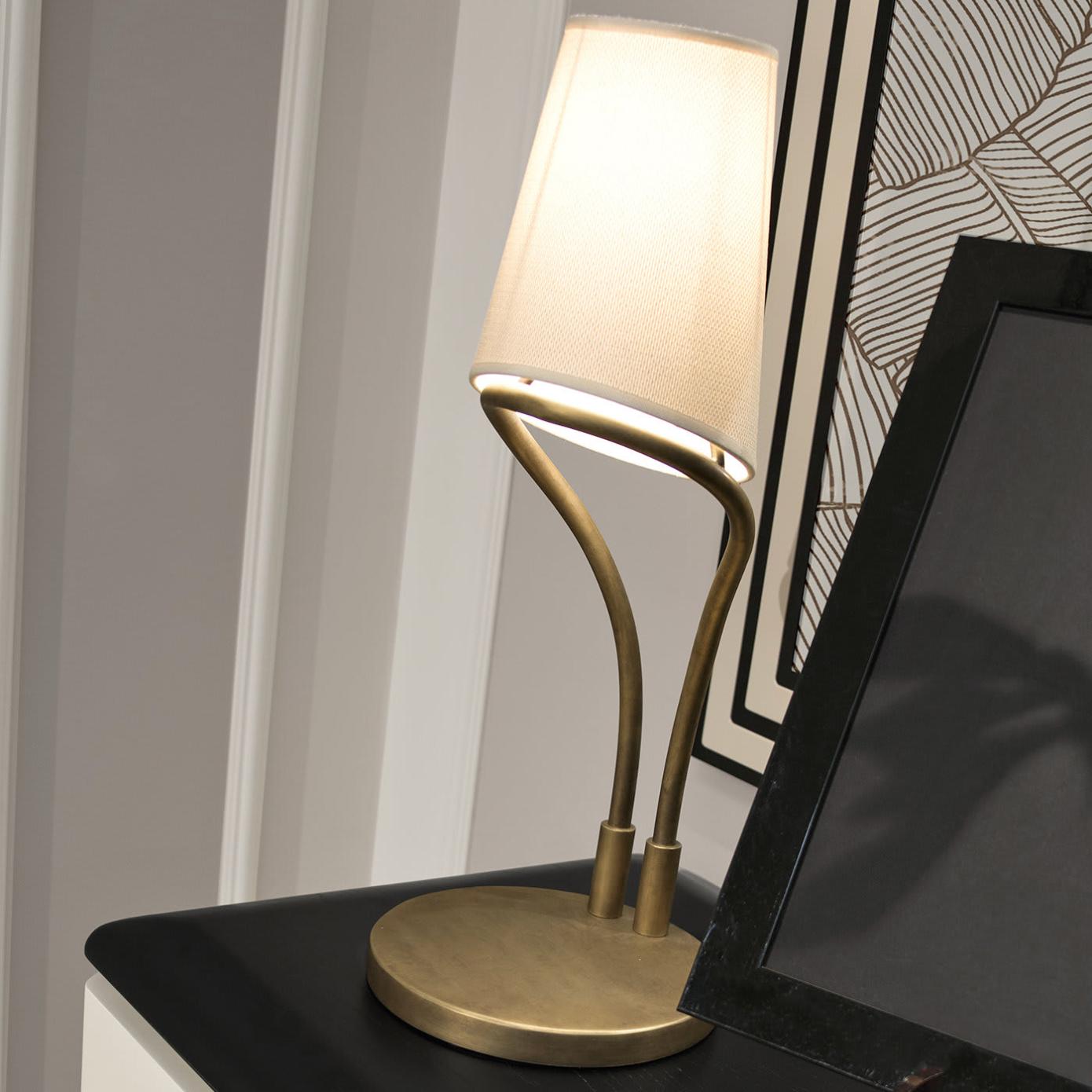 Dilan Short Table Lamp
