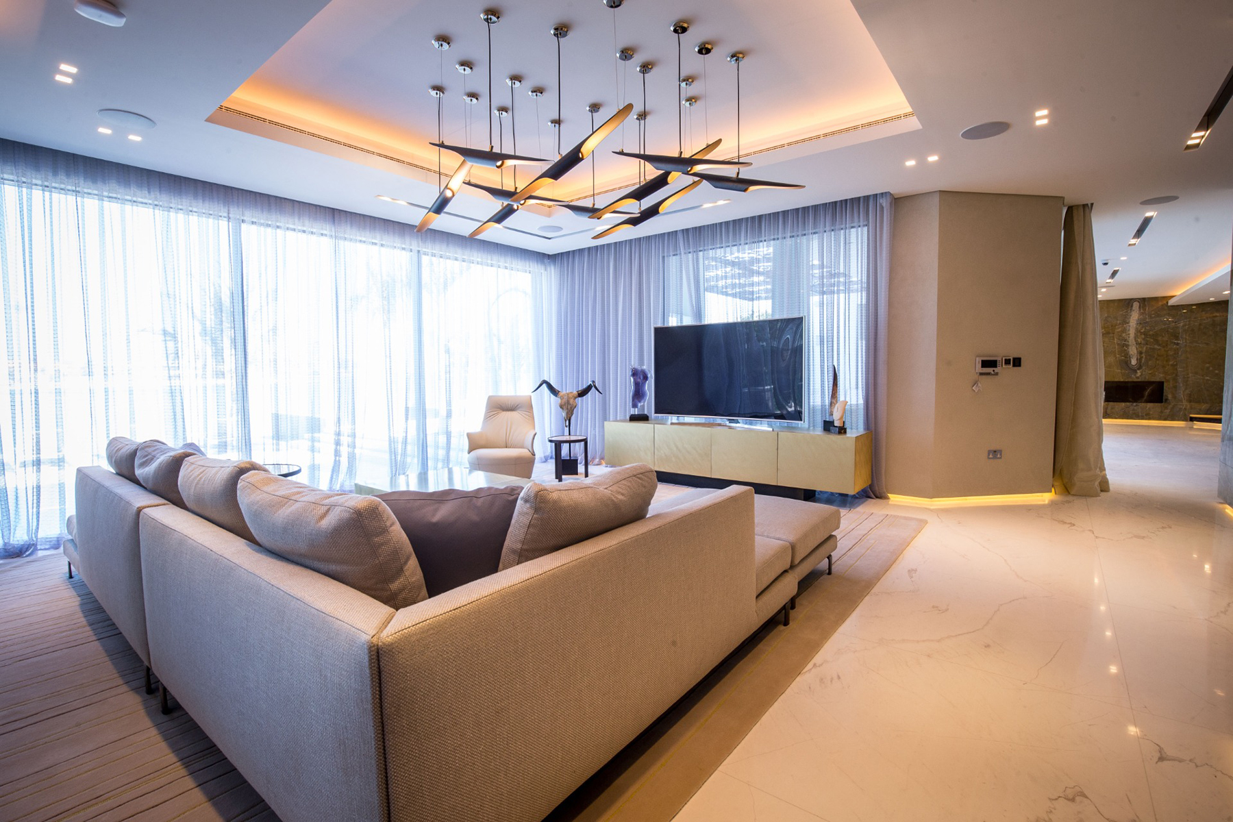 Noir Suspension Lamp - 12