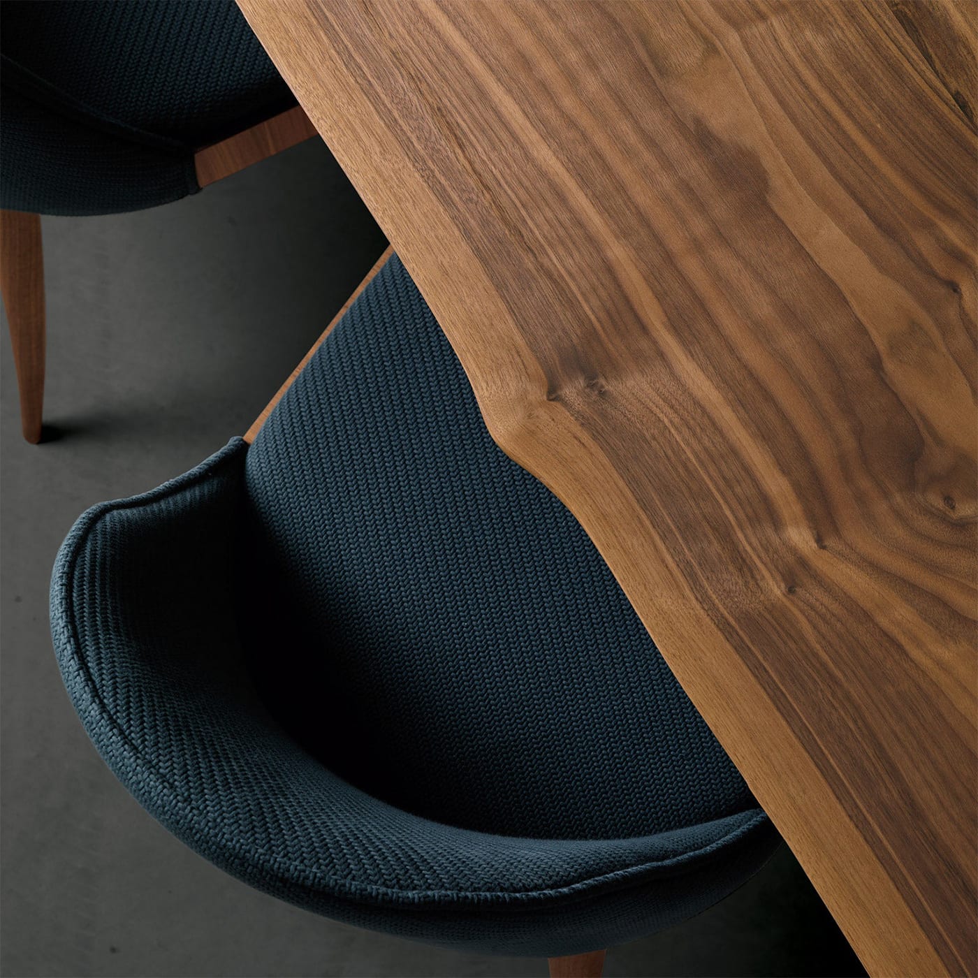 Misura Contemporary Dining Table | Dimensions: Length 200 cm