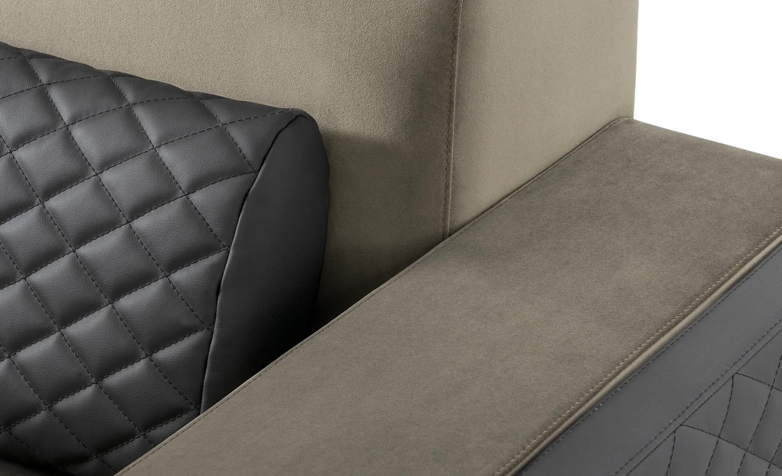 Pinnacle Single Sofa