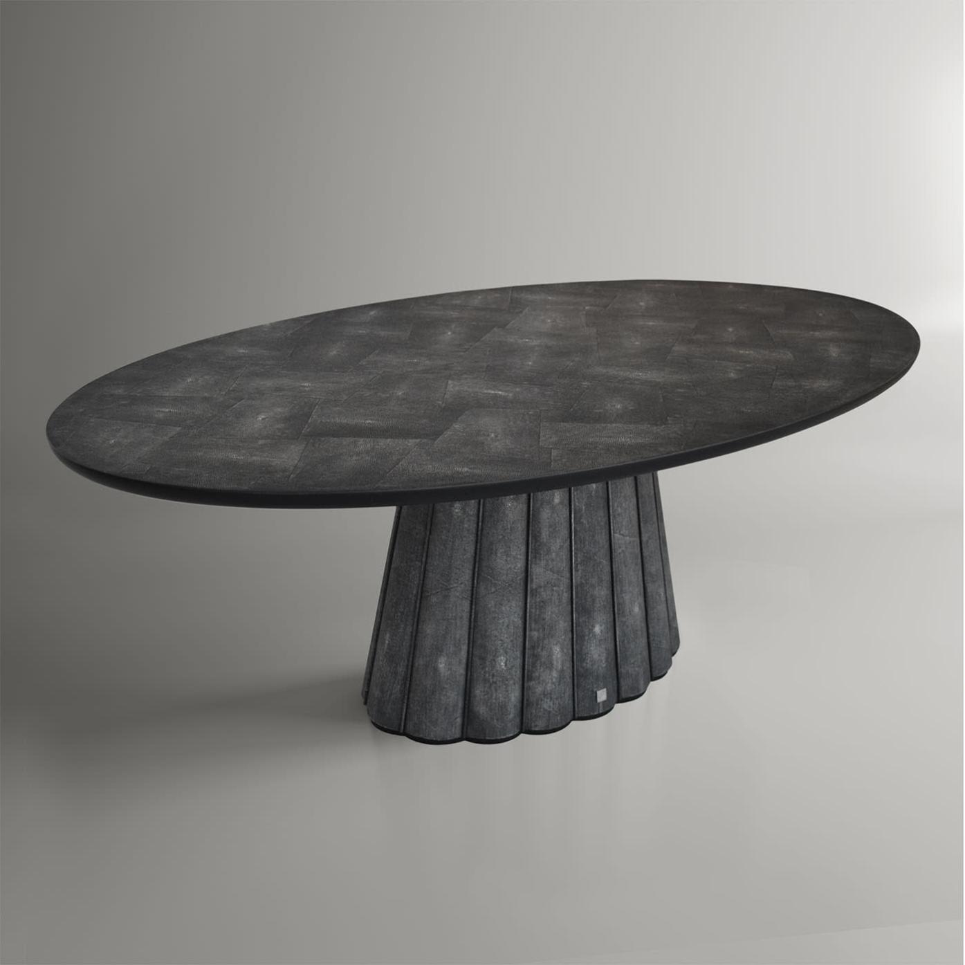 Eos Dining Table