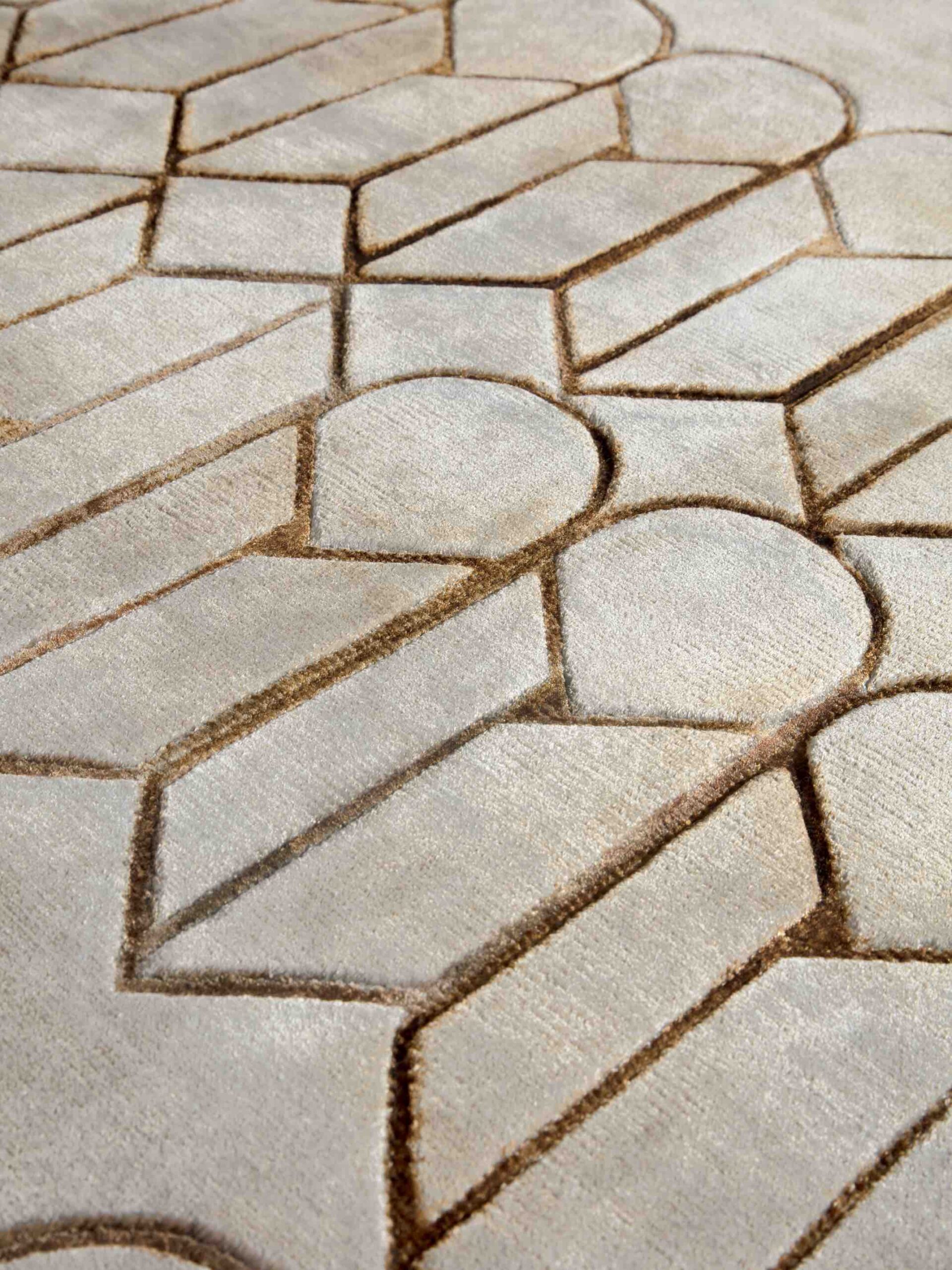 Brand Mark Circle Viscose Rug