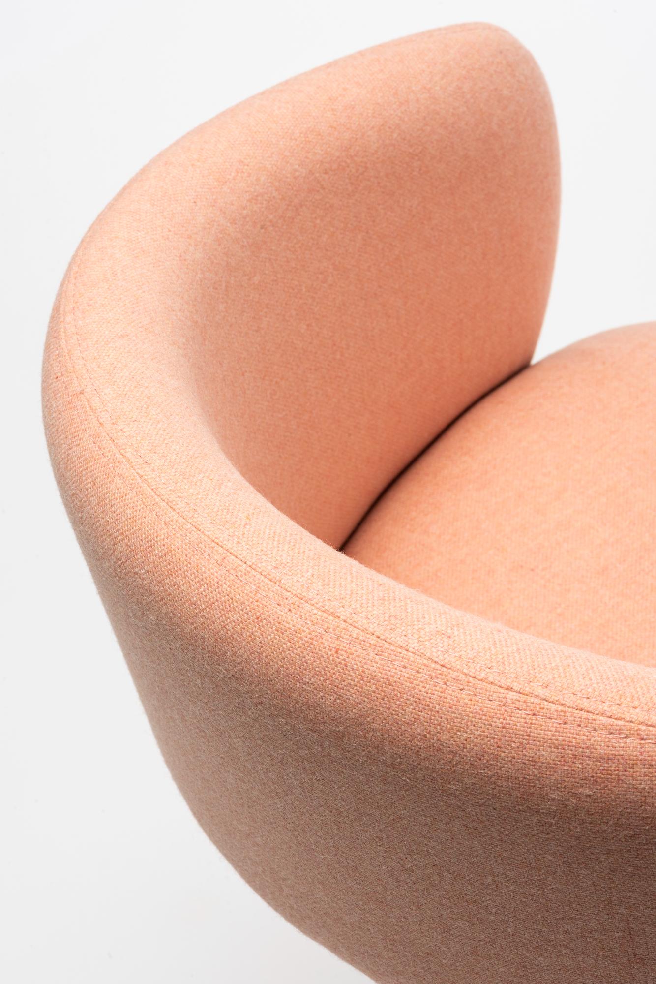 Pink Bel Chair