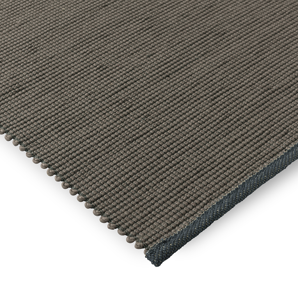 Matrix Ash Rug | Size: 200 x 300 cm