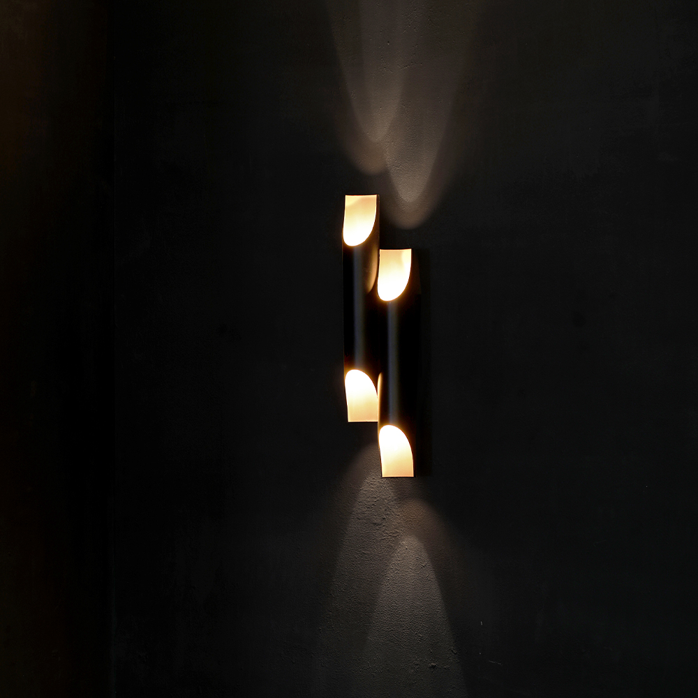 Bold 2 Elegance Wall Lamp