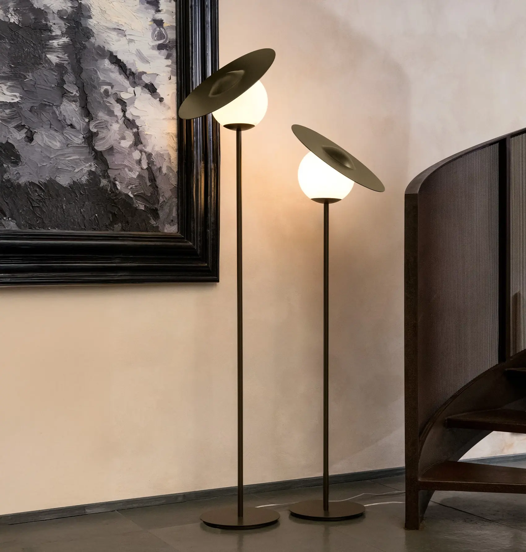 Miss Standing Lamp