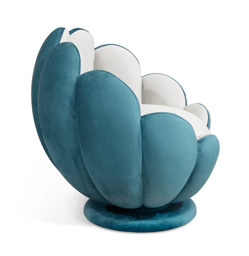 Lotus Serenity Plush Relaxation Chair