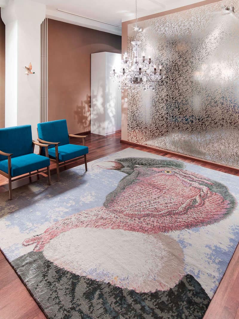 Big Bird Hand-Woven Exquisite Rug