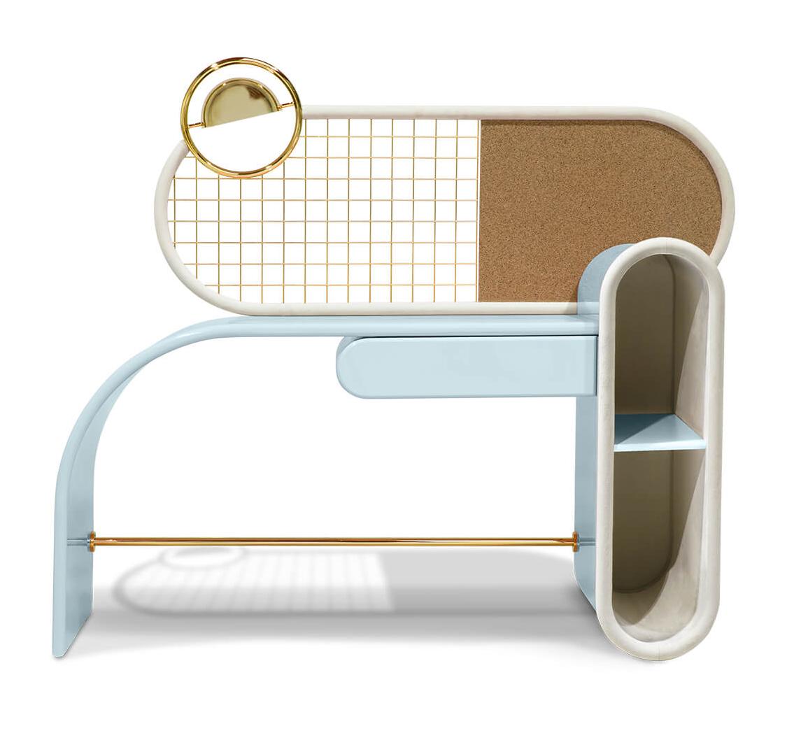 Bubble Gum Desk