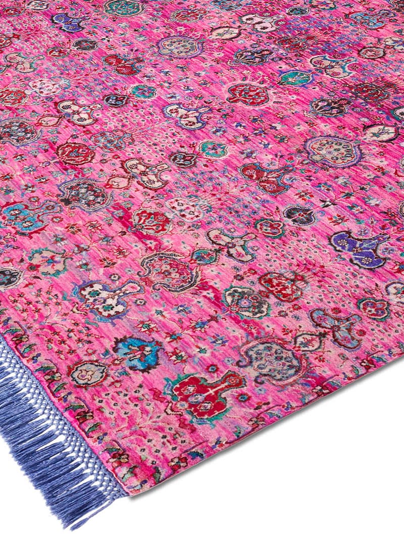 Isfahan Pink Luxury Handwoven Rug
