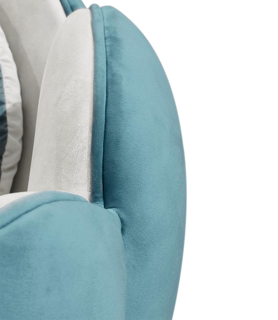 Lotus Serenity Plush Relaxation Chair