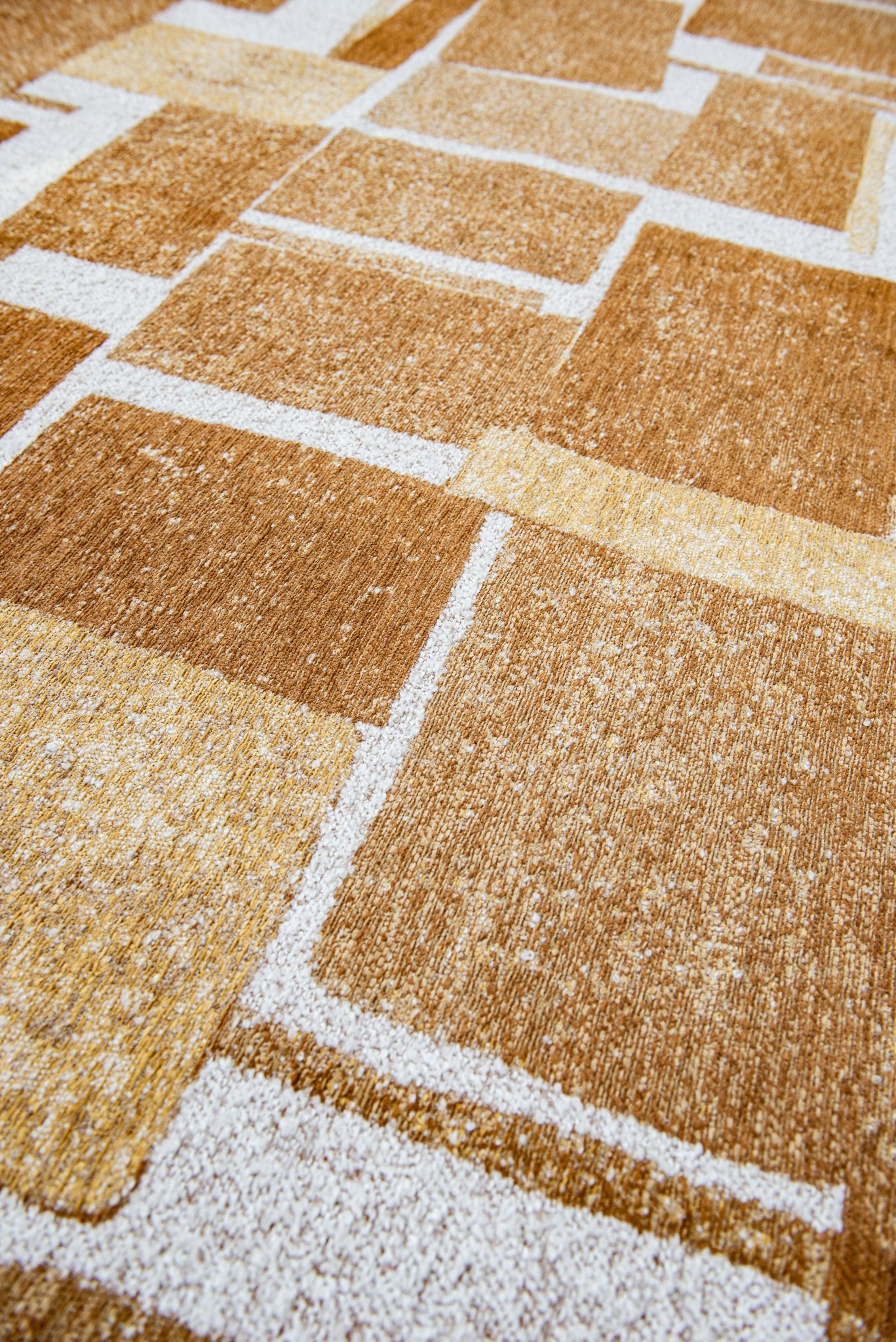 Nuggets Modern Designer Rug | Size: 140 x 200 cm
