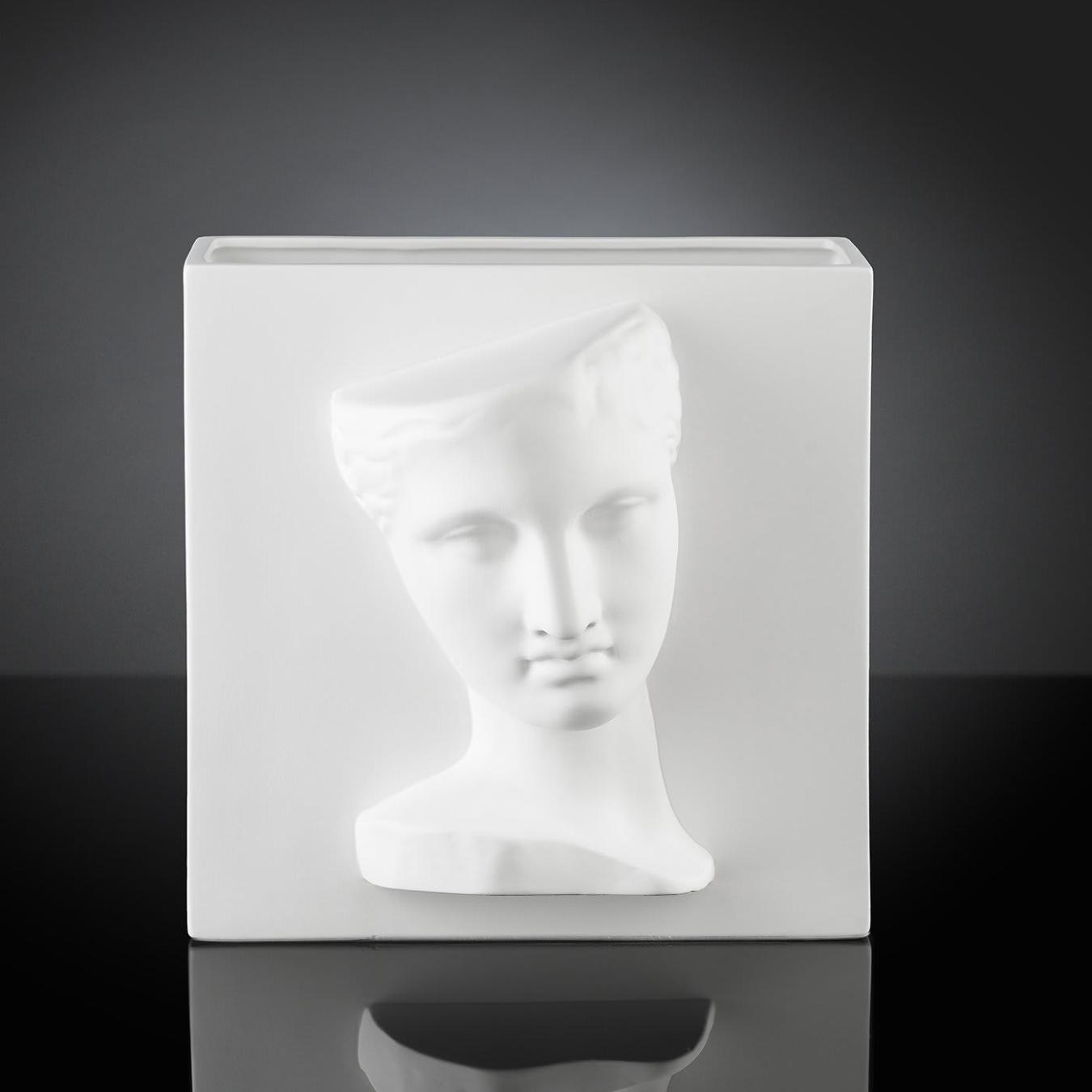 Psyche of Capua Artisan Vase