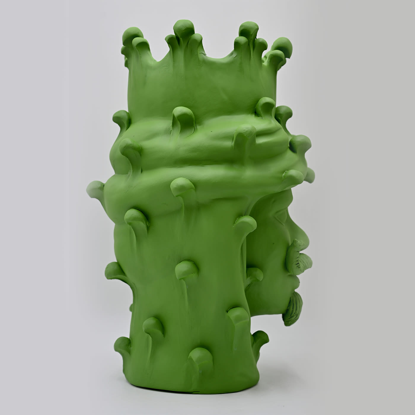 Verdant Matte Green Moor's Head Art Piece