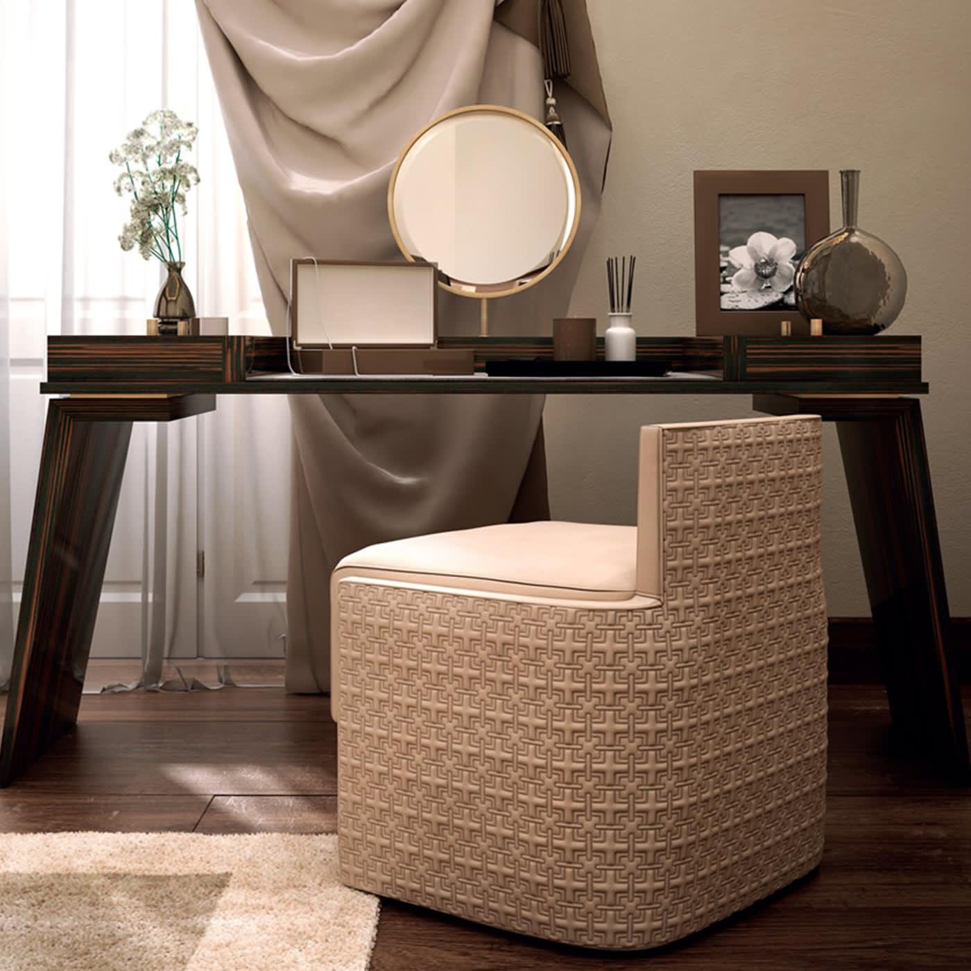 Hamptons Wood Vanity Table