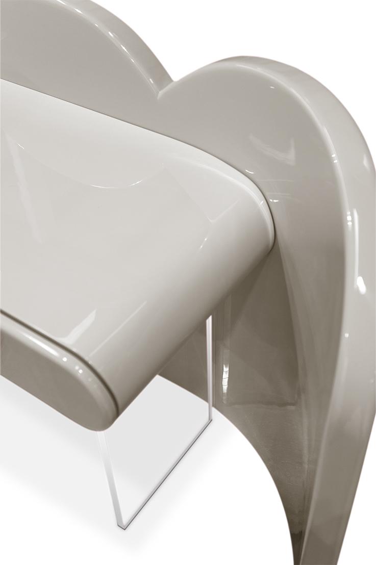Nimbus Vanity Table