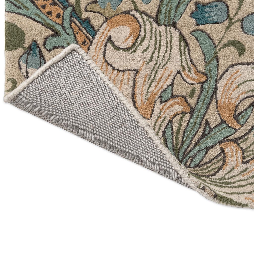 Golden Lily Rug | Size: 250 × 350 cm