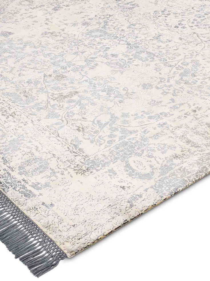 Silver Grey Hand-Knotted Wool / Silk Rug ☞ Size: 140 x 210 cm