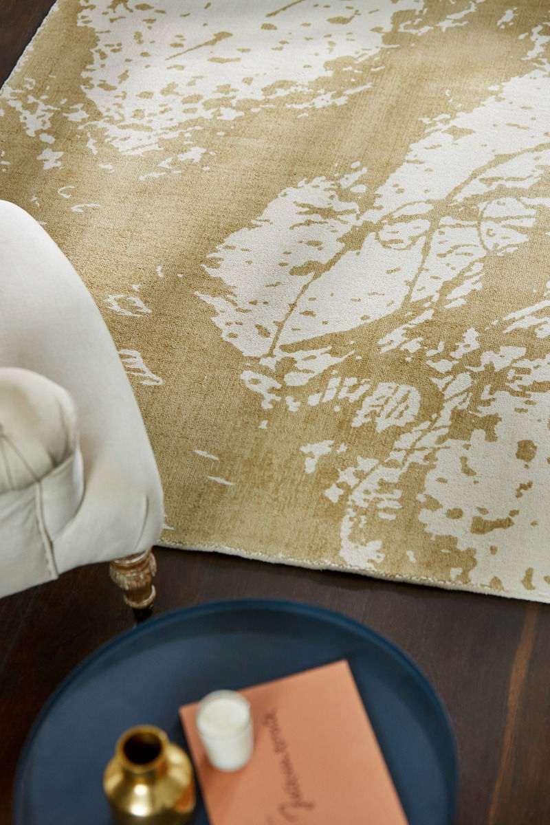 Enigmatic Designer Handwoven Rug