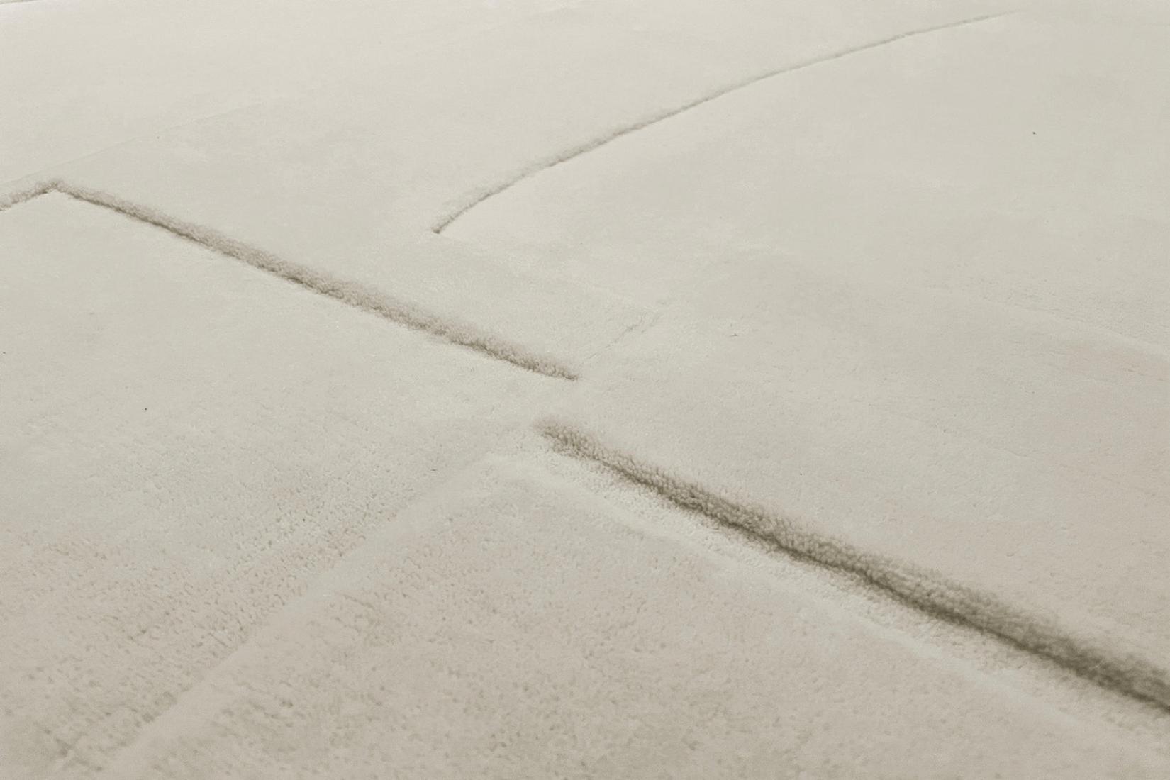 Bref Ecru Fine Wool Rug