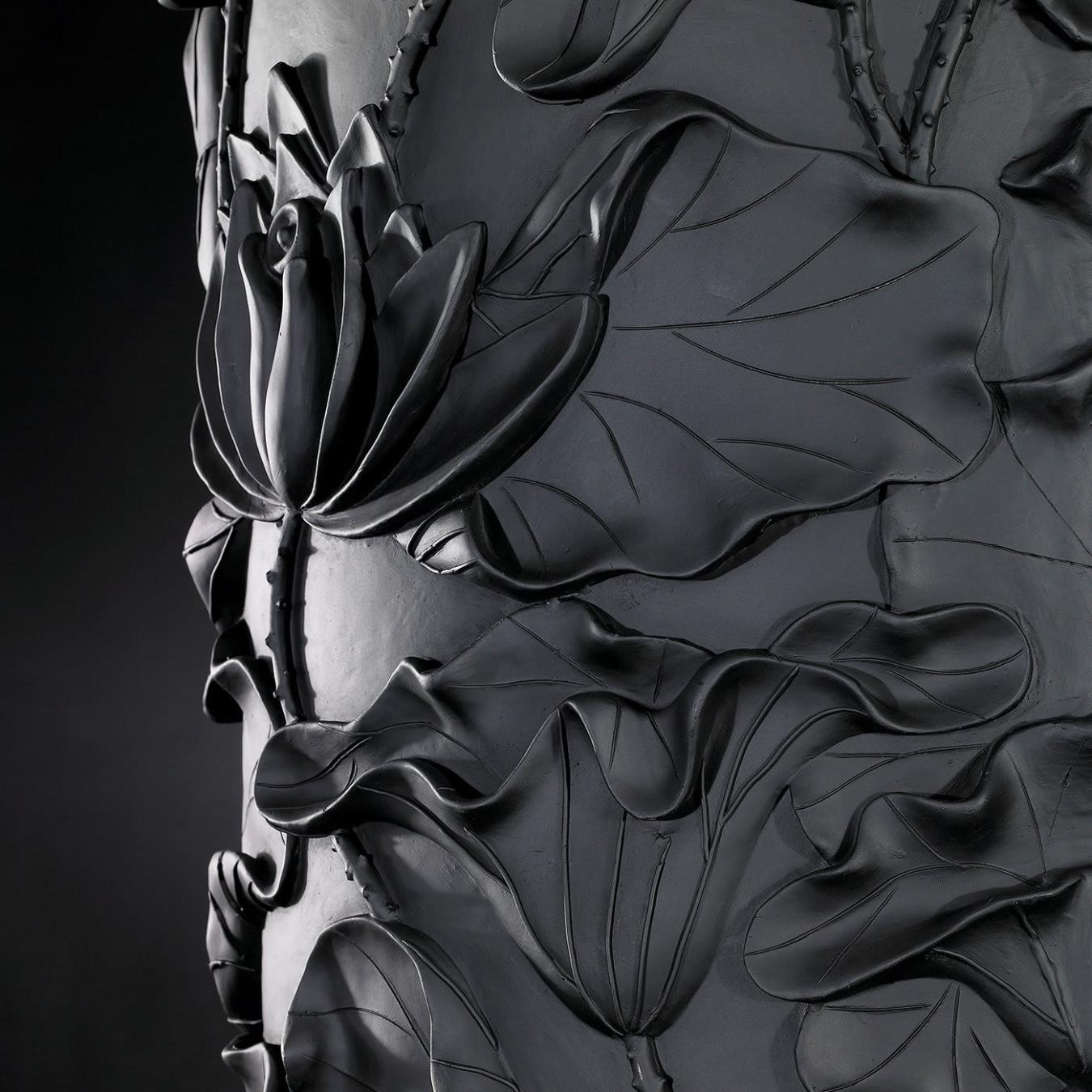 Lotus Obice Large Italian Vase