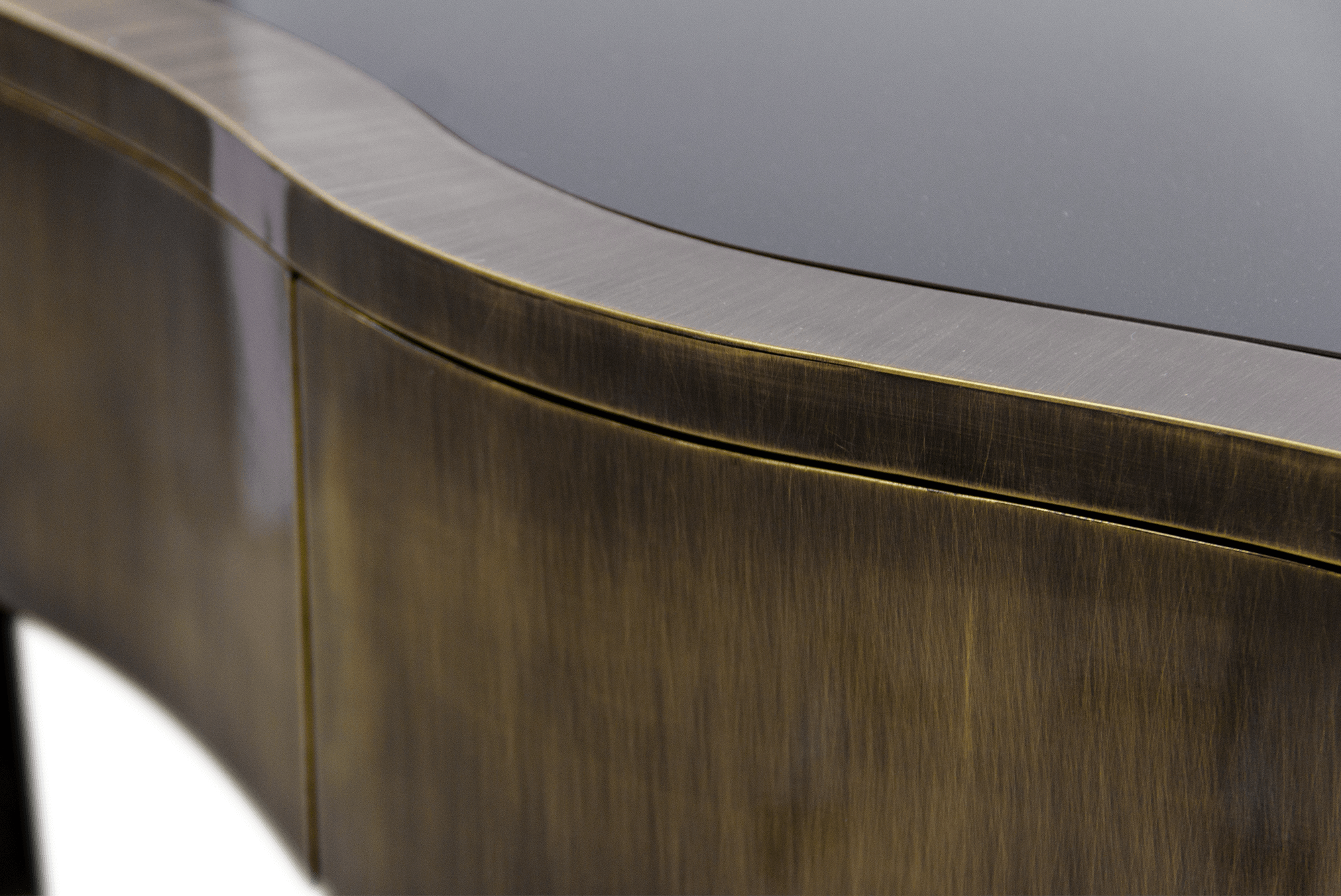 Serpentine Patina Luxe Console