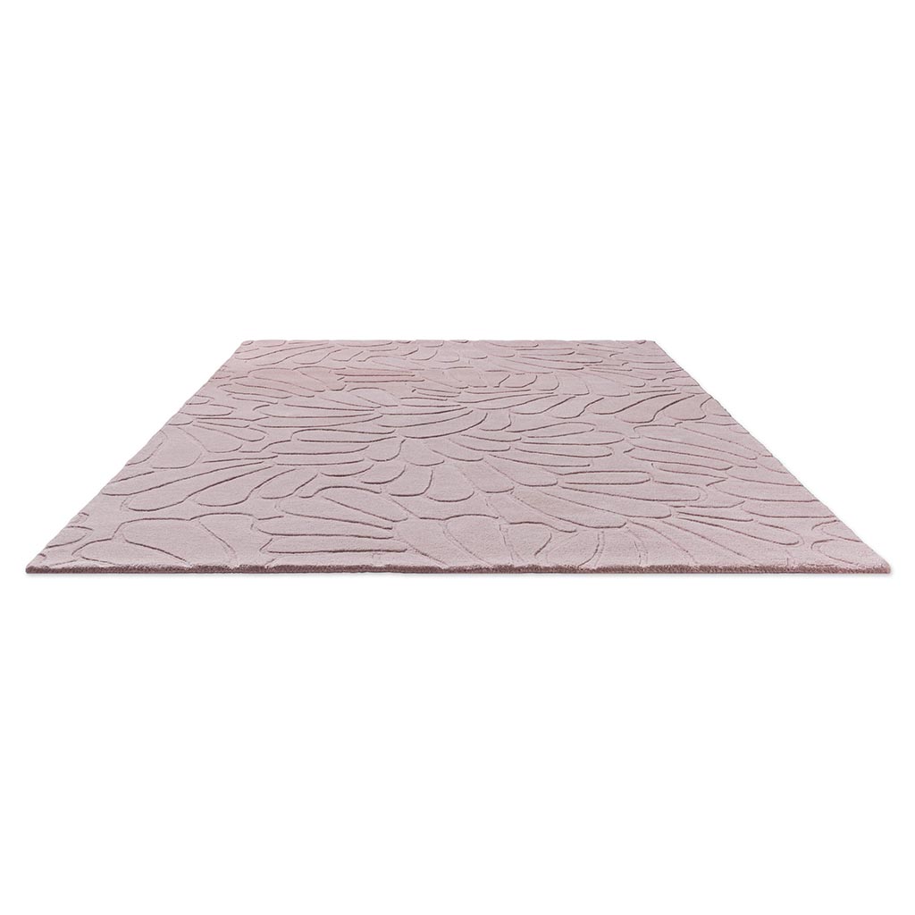 Petal Design Chalk Pink Rug | Size: 200 x 280 cm