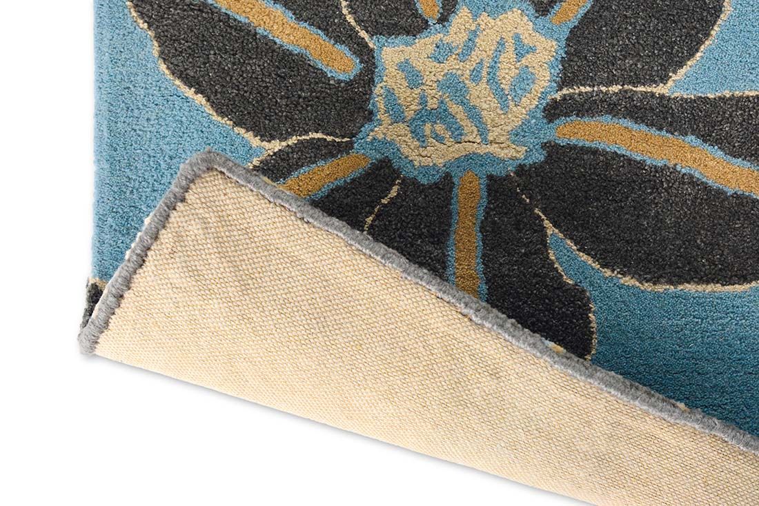 Hand-Woven Light Blue Wool Rug