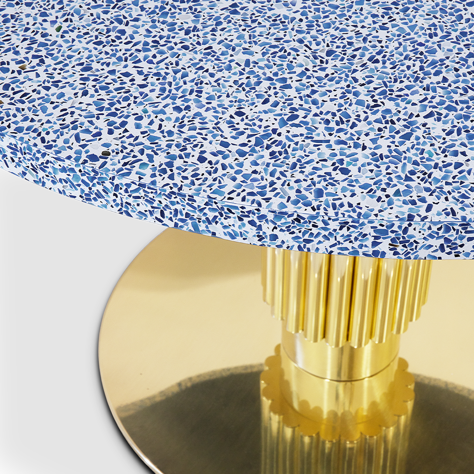 Carson Dining Table