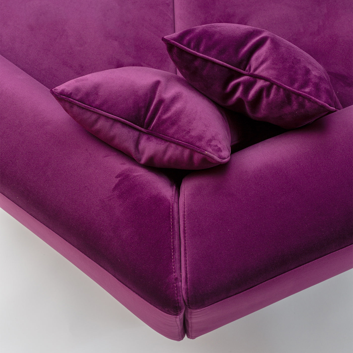 Dubhè Fuchsia Modular Sofa