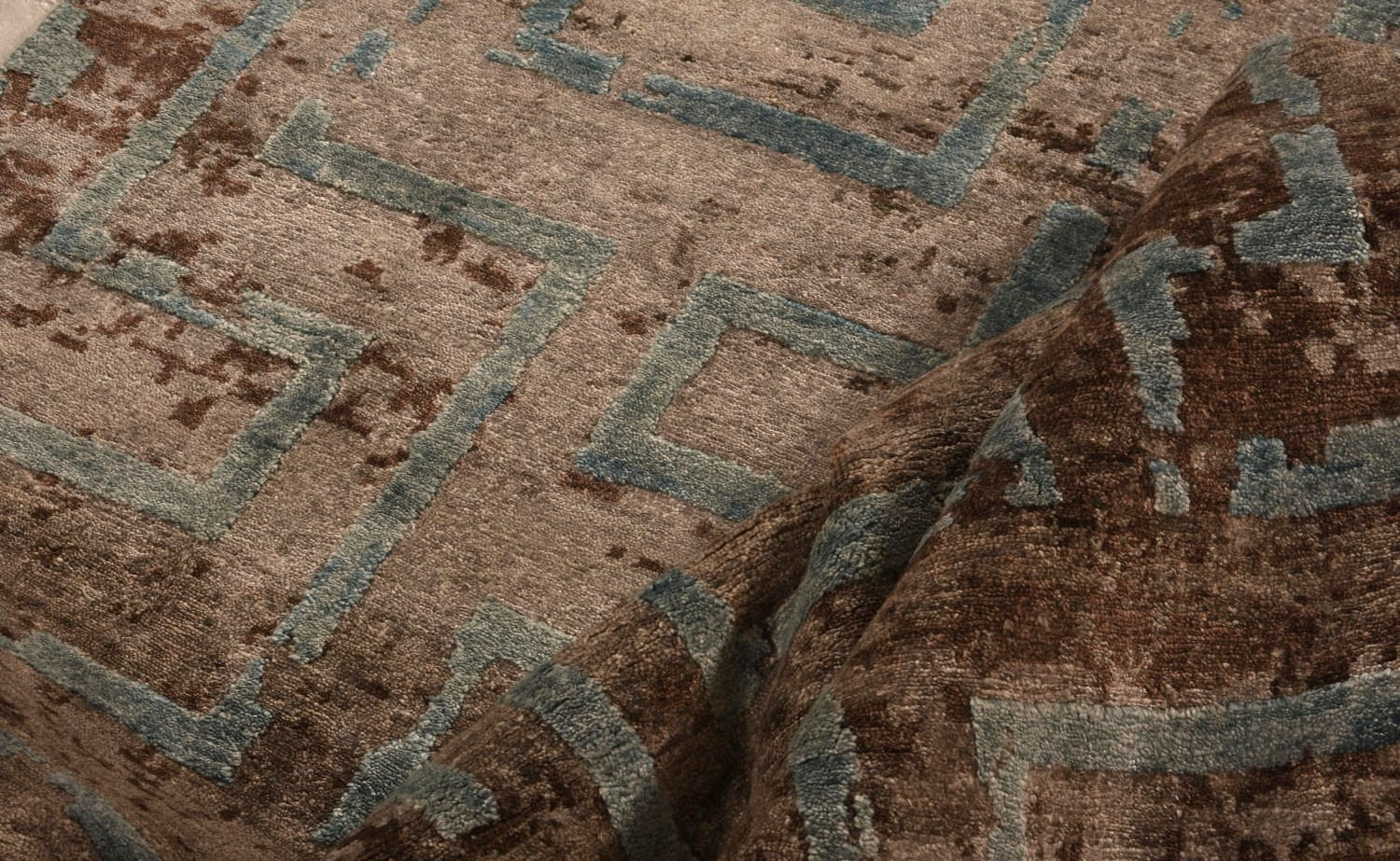 Luxury Bamboo Silk Abstract Indian Rug