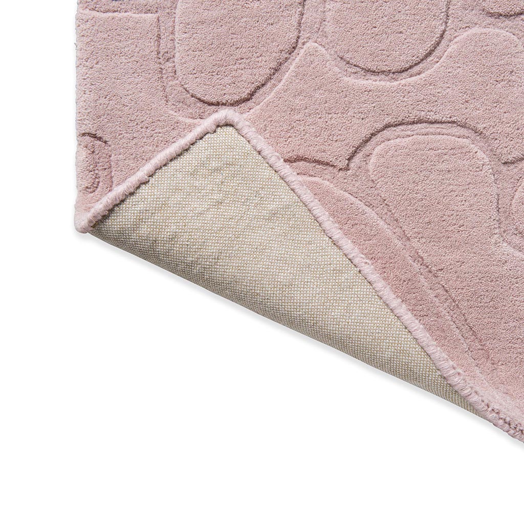Petal Design Chalk Pink Rug | Size: 200 x 280 cm