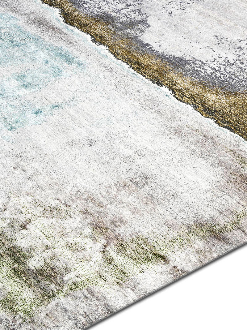 Green Rust Hand-Woven Exquisite Rug