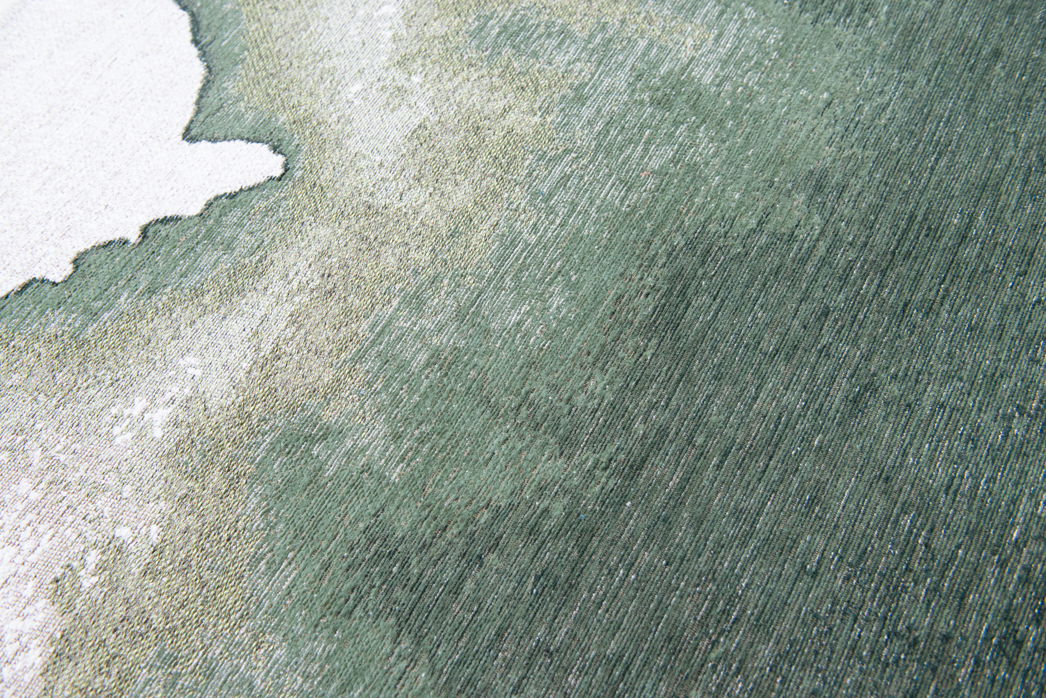 Tropical Green Minimalist Round Rug | Size: Ø 140 cm