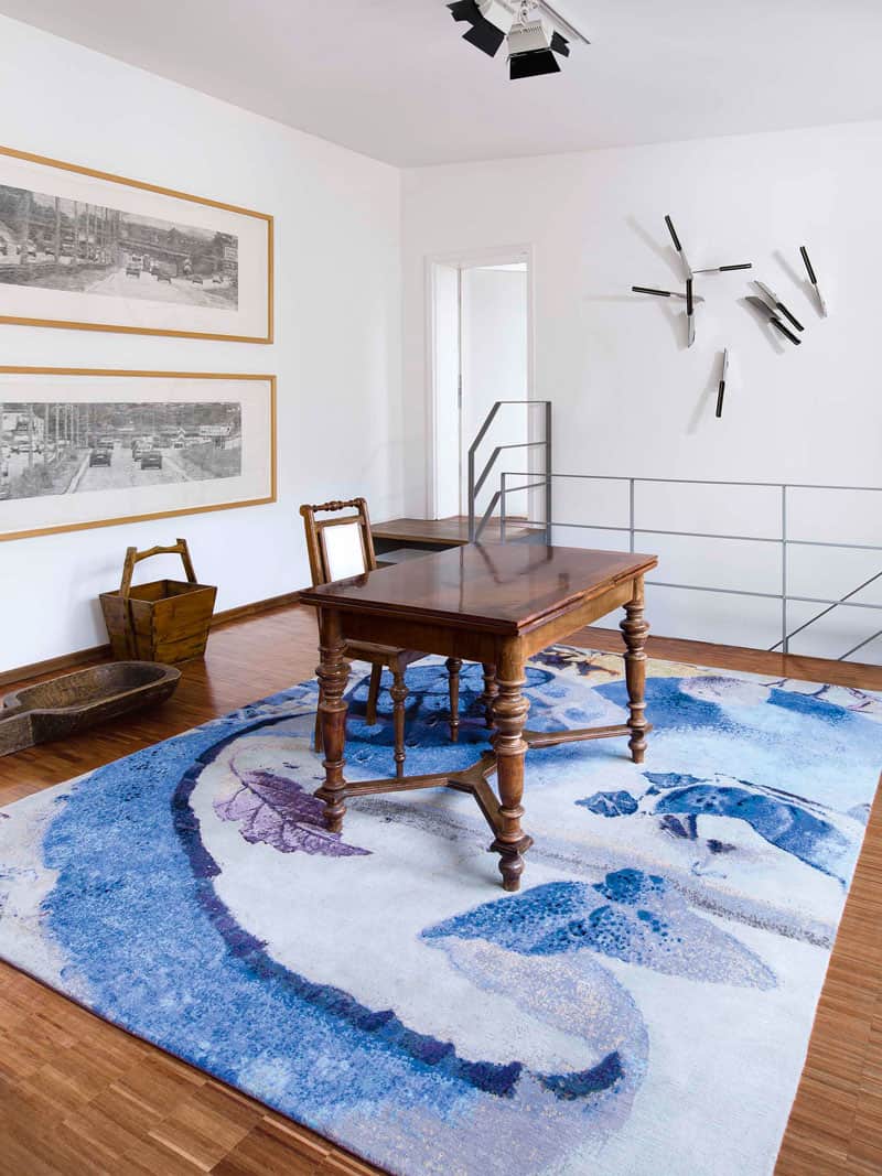Blue Lemon Hand-Woven Exquisite Rug | Size: 140 x 210 cm