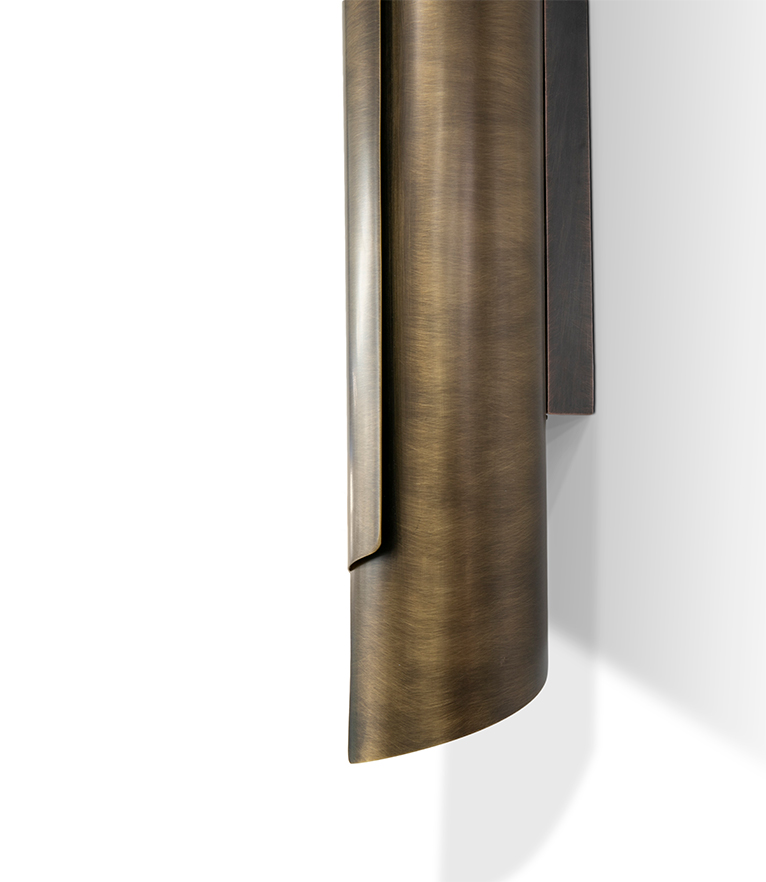 Aged Brass Grande Wall Light