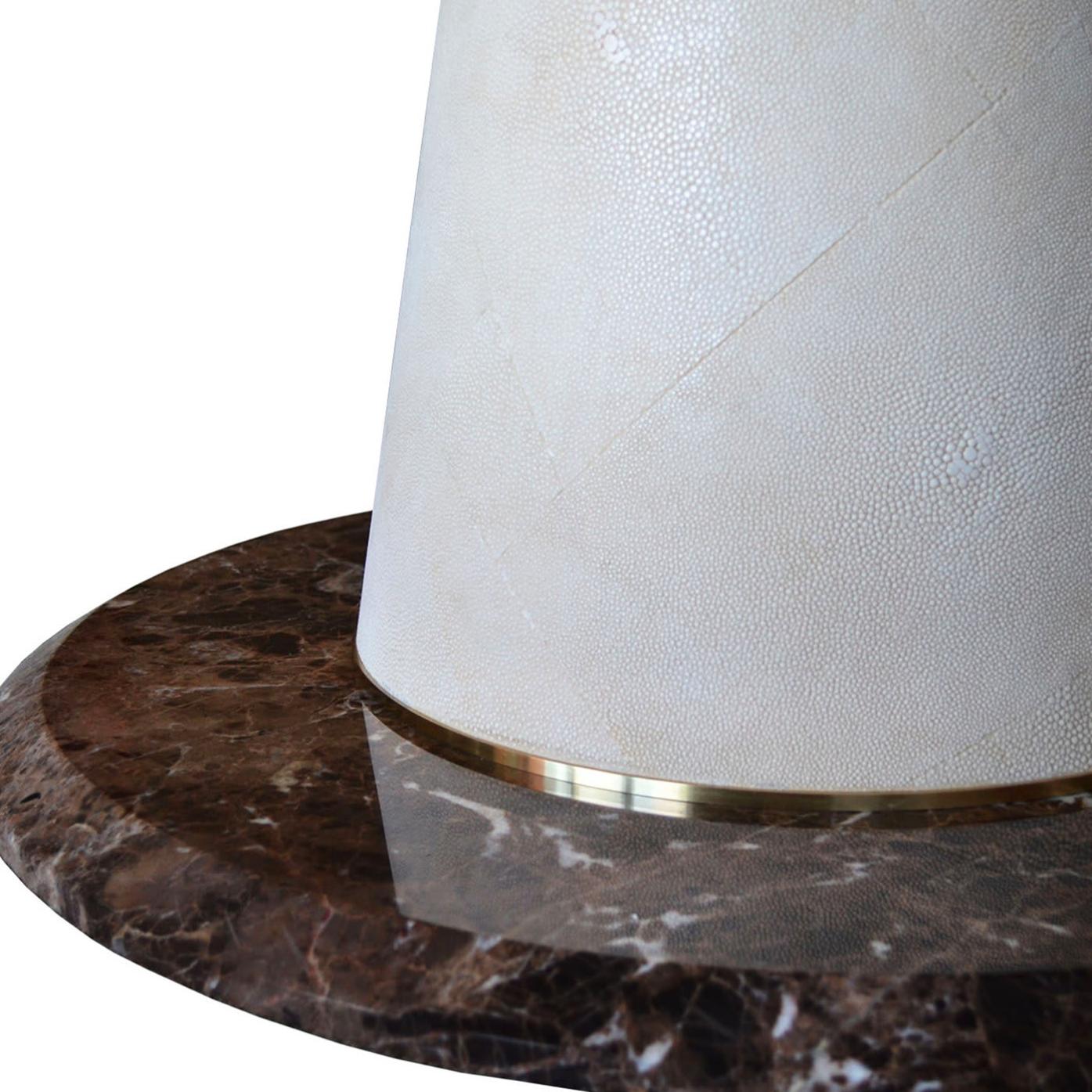 Aurelio Round Table