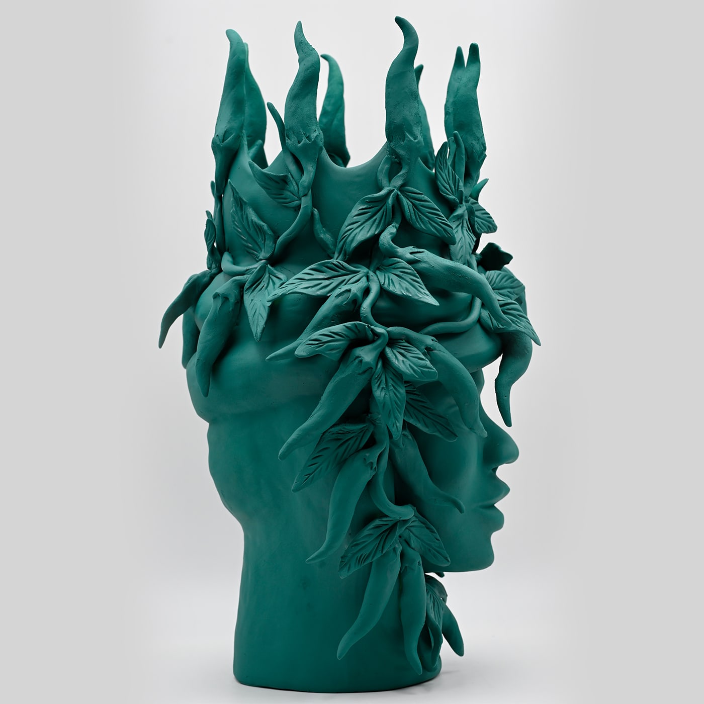 Dark Green Moor's Head Artwork