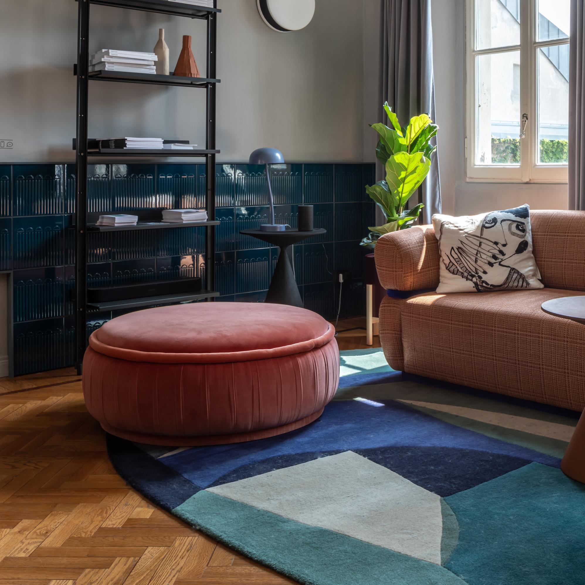 Malibu Blue Round Pouf