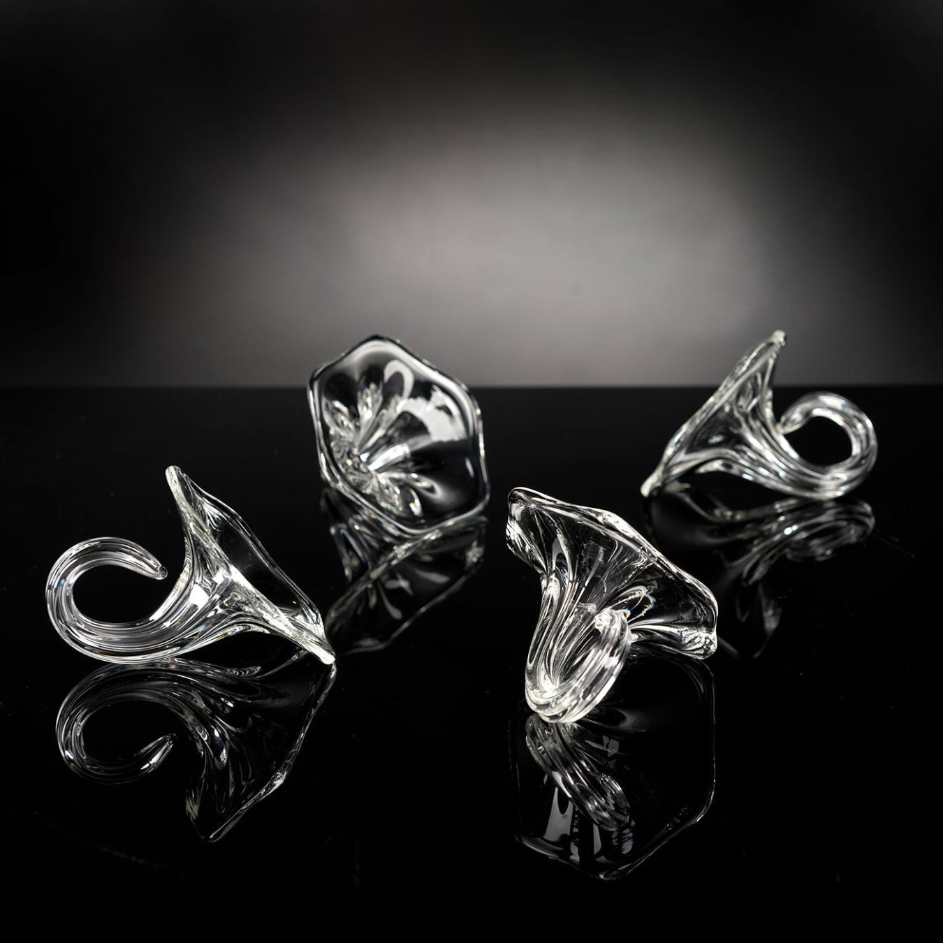 Flower Artisan Napkin Holder