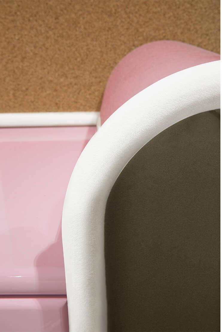 Bubble Gum Desk
