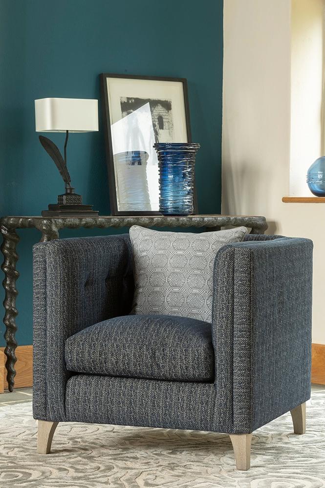 Tom Artisan Table Lamp