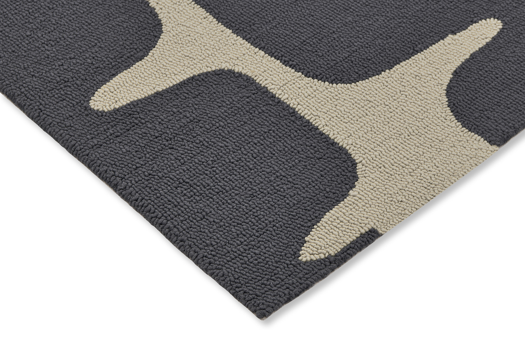 Lohko Outdoor Hand-Woven Rug