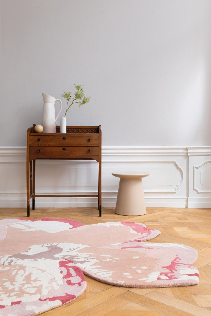 Magnolia Pink Designer Handwoven Rug | Size: Ø 200 cm