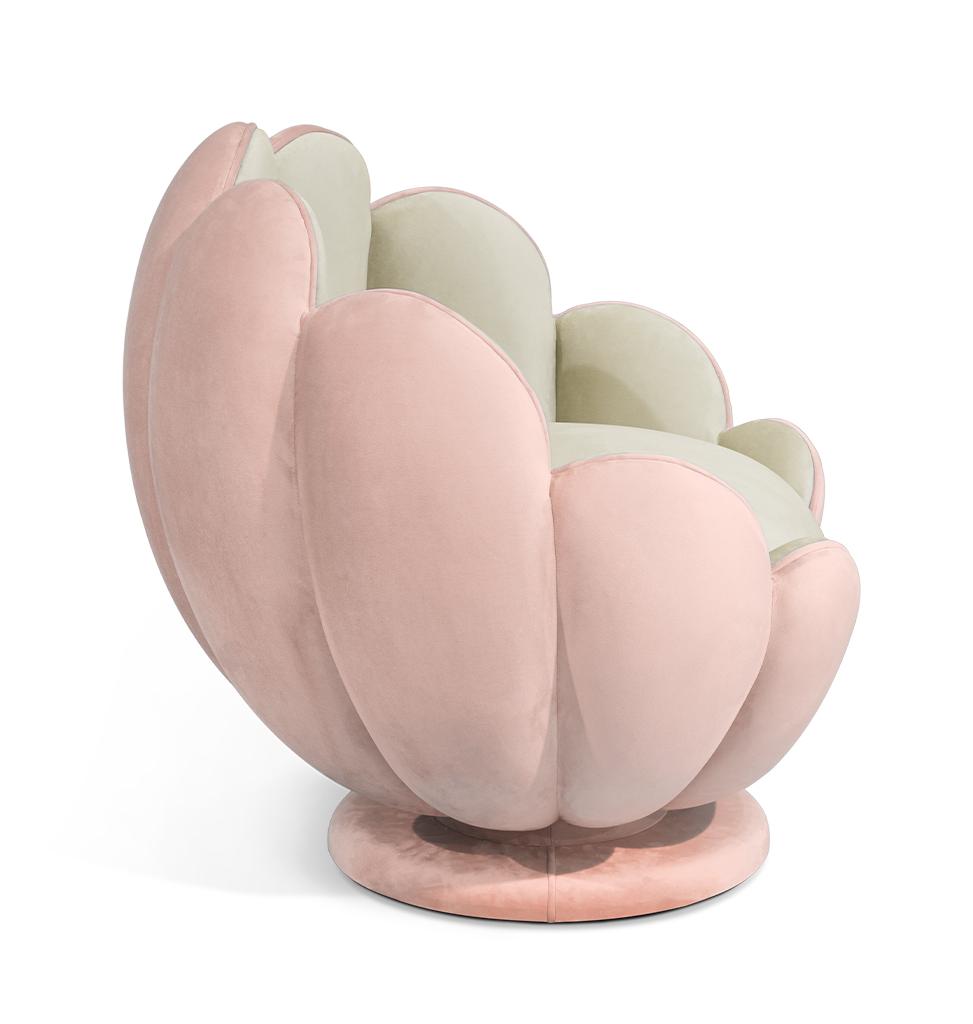 Lotus Serenity Plush Relaxation Chair