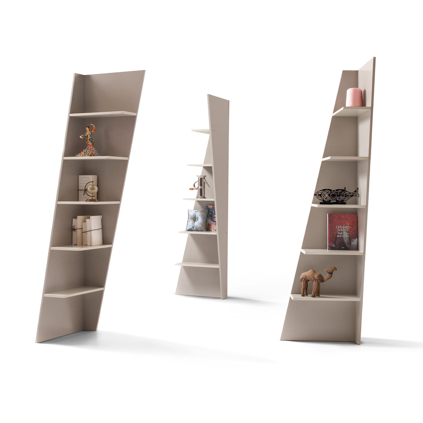 Esquina Statement Bookcase