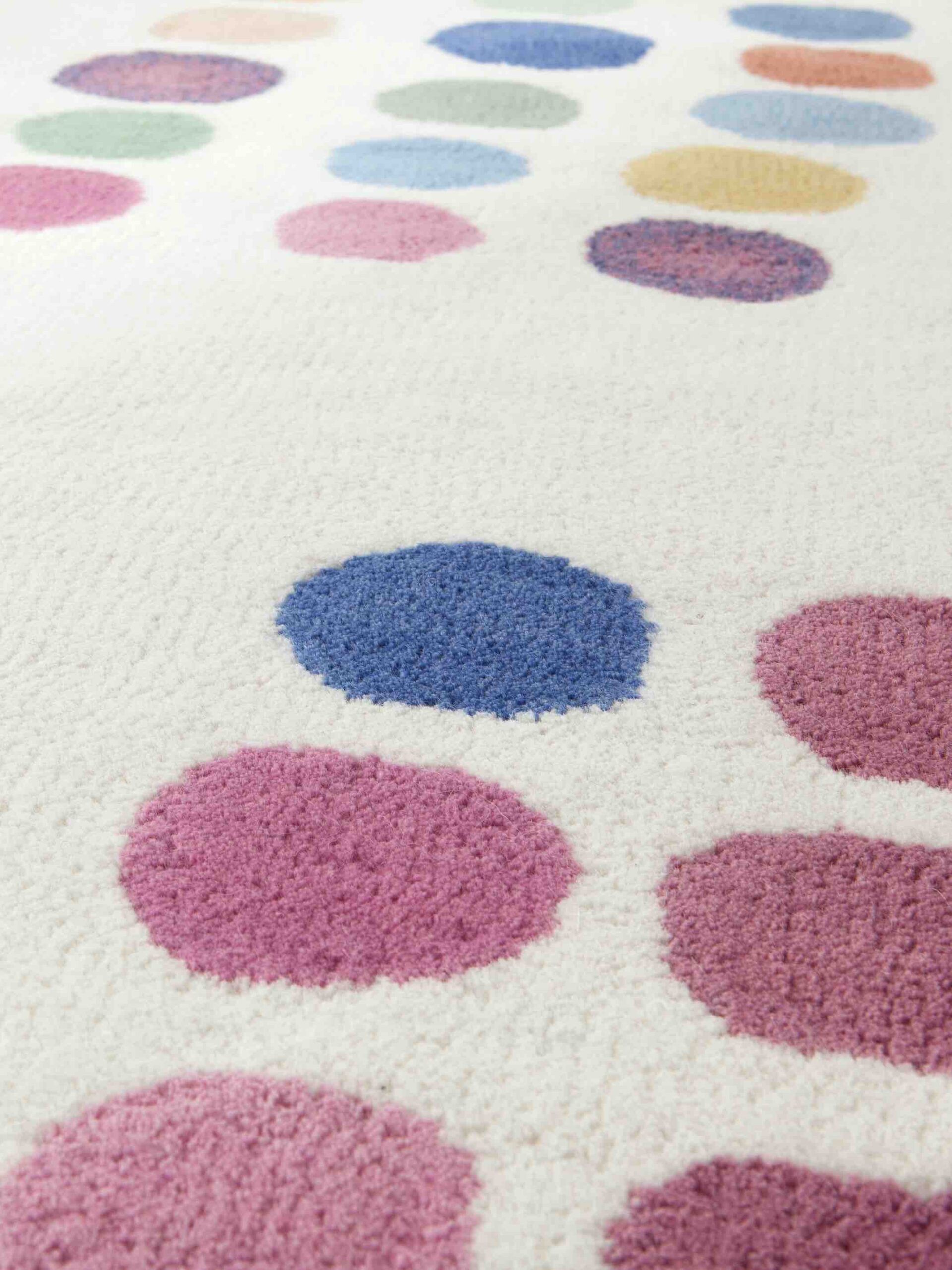 Points Luxury Rug