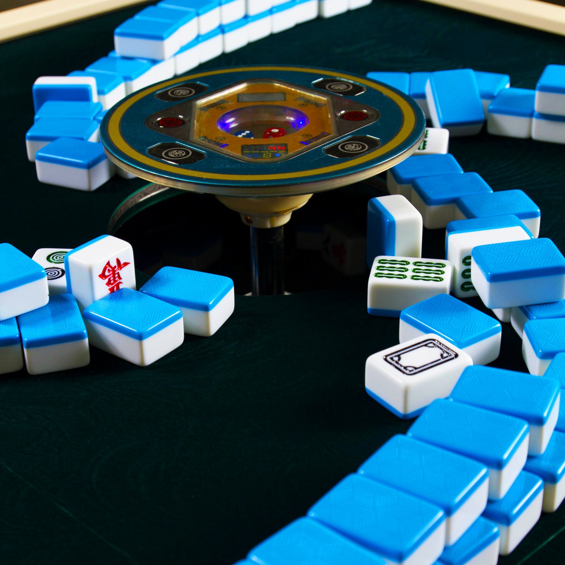 Ming Dynasty Automatic Mahjong Table