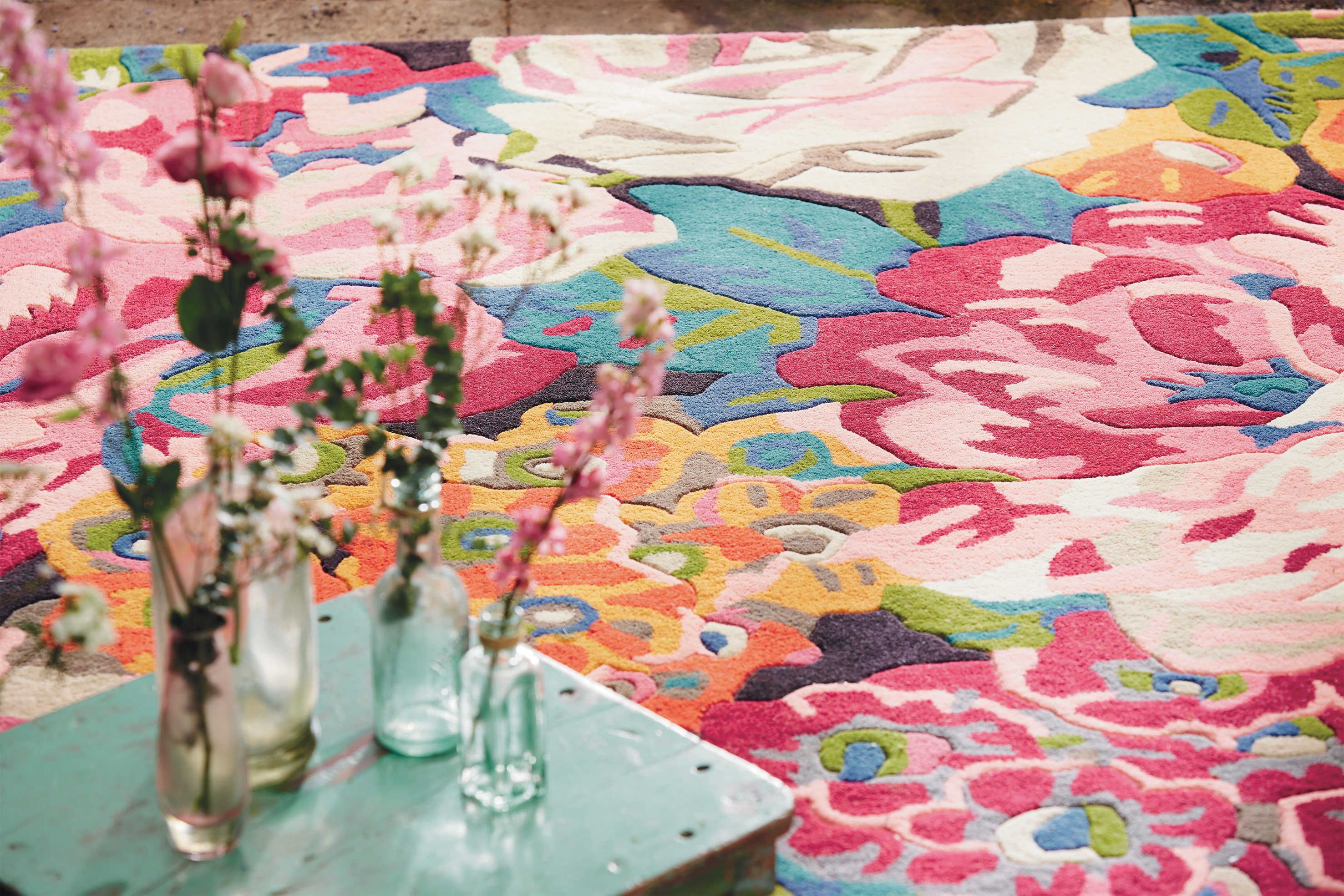 Peony Floral Wool Rug ☞ Size: 200 x 280 cm